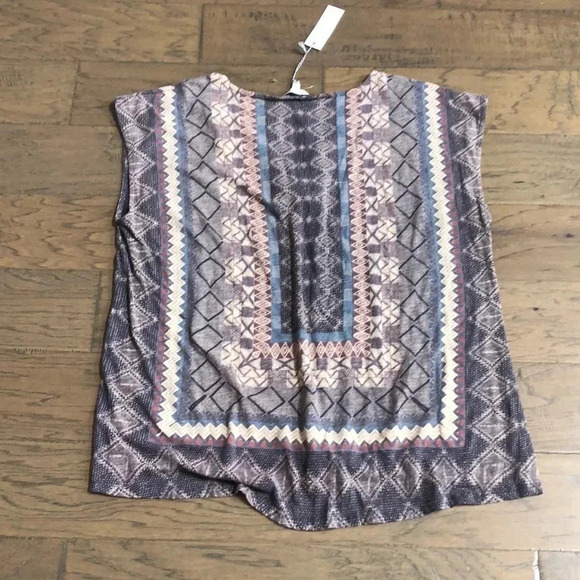 Lucky Brand gray blue red muted Aztec print front tie top 1X New with Tags - Picture 7 of 9